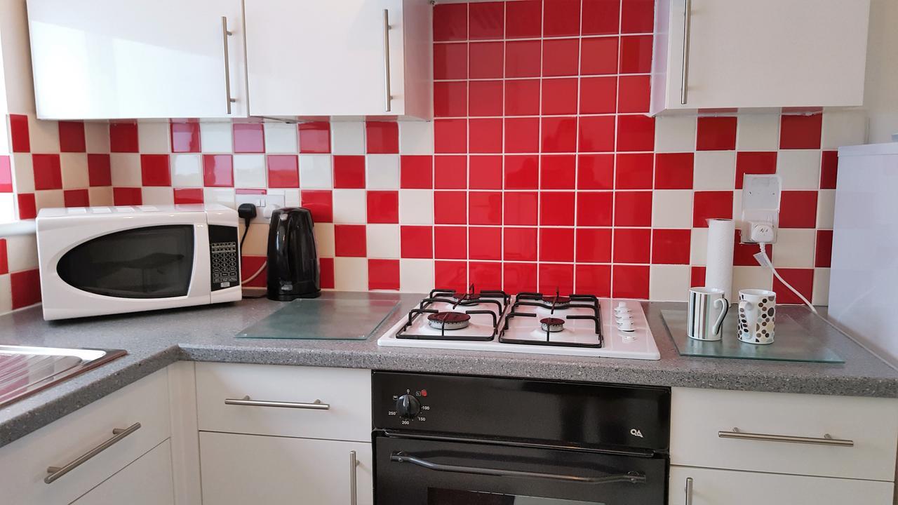 Swindon Old Town Studio - Entercloud9Sa エクステリア 写真